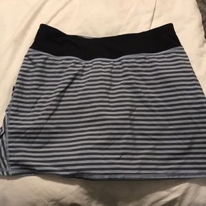 Lululemon Black/blue striped skirt